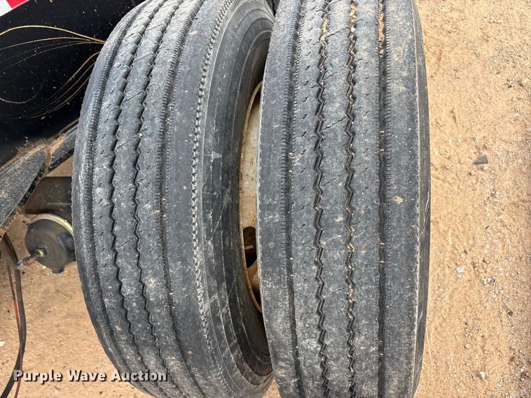 image for item EE1404 1982 Siebert lowboy equipment trailer