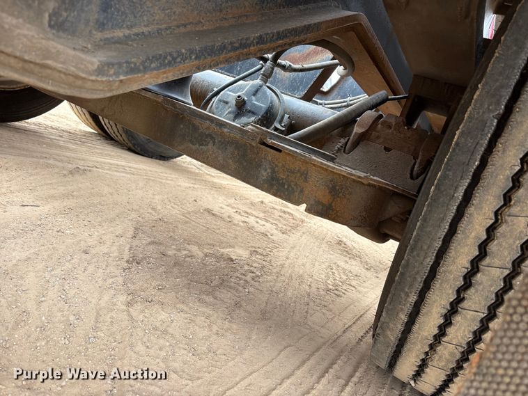 image for item EE1405 1989 Siebert lowboy equipment trailer