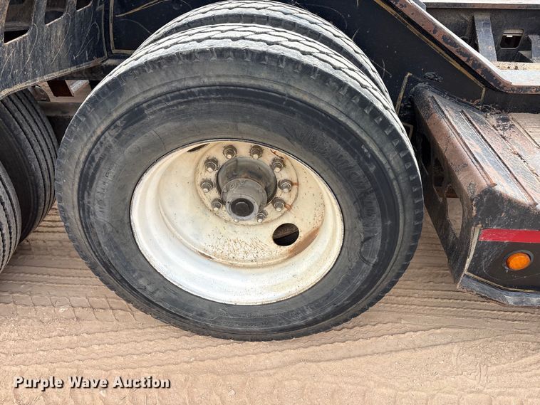 image for item EE1405 1989 Siebert lowboy equipment trailer