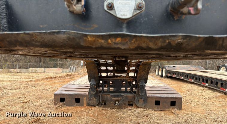 image for item EE1406 1984 Siebert lowboy equipment trailer