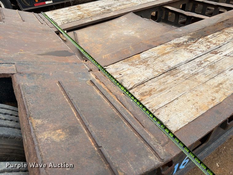 image for item EE1406 1984 Siebert lowboy equipment trailer