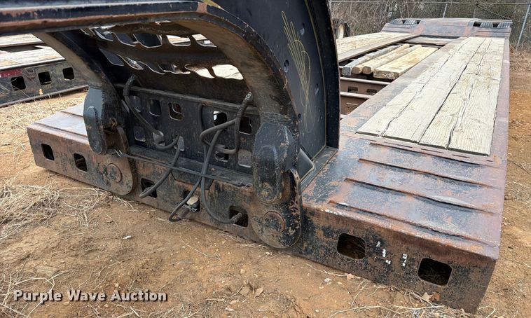 image for item EE1407 1986 Siebert lowboy equipment trailer