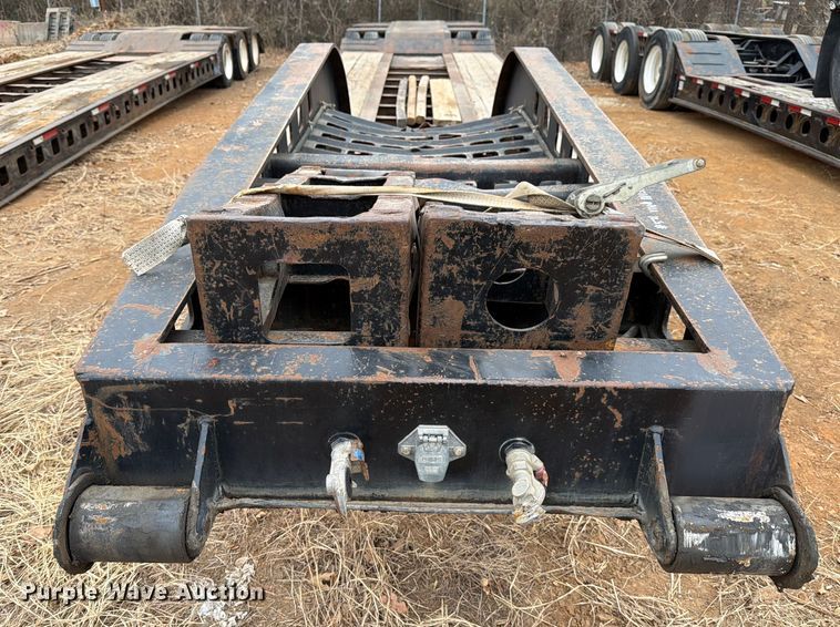 image for item EE1407 1986 Siebert lowboy equipment trailer