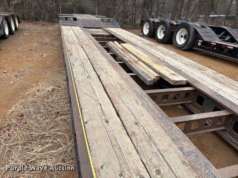 image for item EE1407 1986 Siebert lowboy equipment trailer