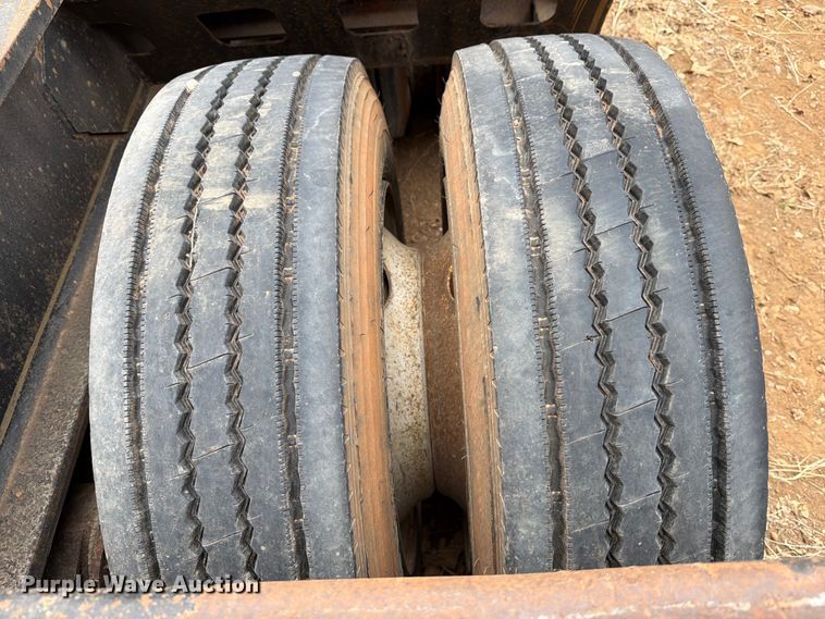 image for item EE1407 1986 Siebert lowboy equipment trailer