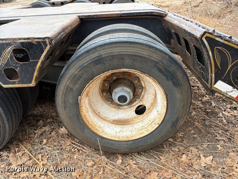 image for item EE1407 1986 Siebert lowboy equipment trailer