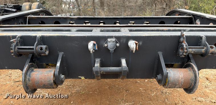 image for item EE1409 1989 Cozad lowboy equipment trailer
