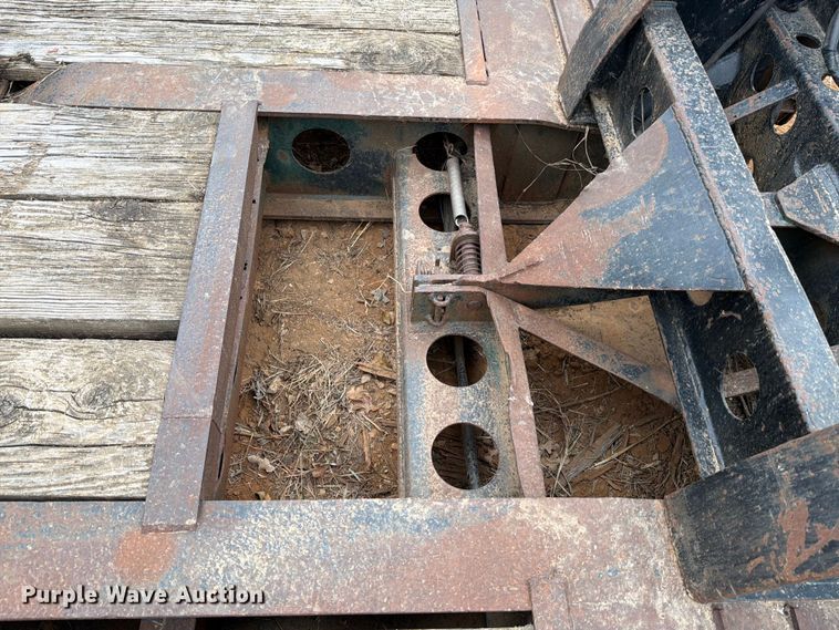 image for item EE1410 1973 Cozad lowboy equipment trailer