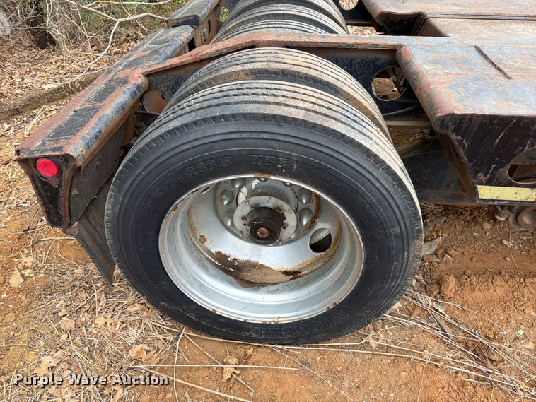 image for item EE1410 1973 Cozad lowboy equipment trailer