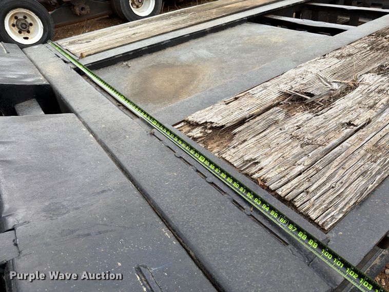 image for item EE1411 1984 Siebert lowboy equipment trailer