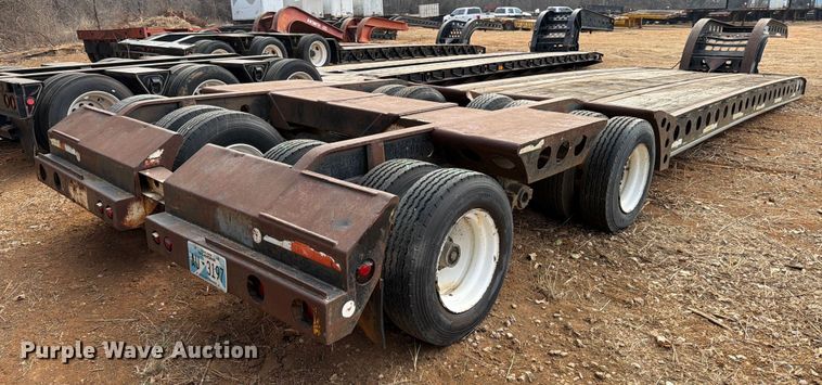 image for item EE1412 1985 Cozad lowboy equipment trailer