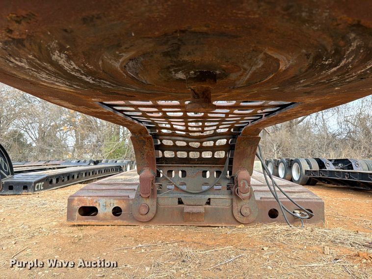 image for item EE1412 1985 Cozad lowboy equipment trailer