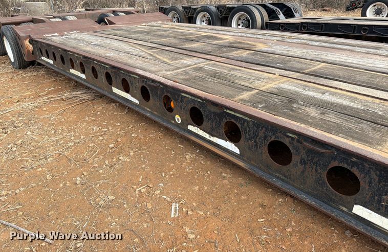 image for item EE1412 1985 Cozad lowboy equipment trailer