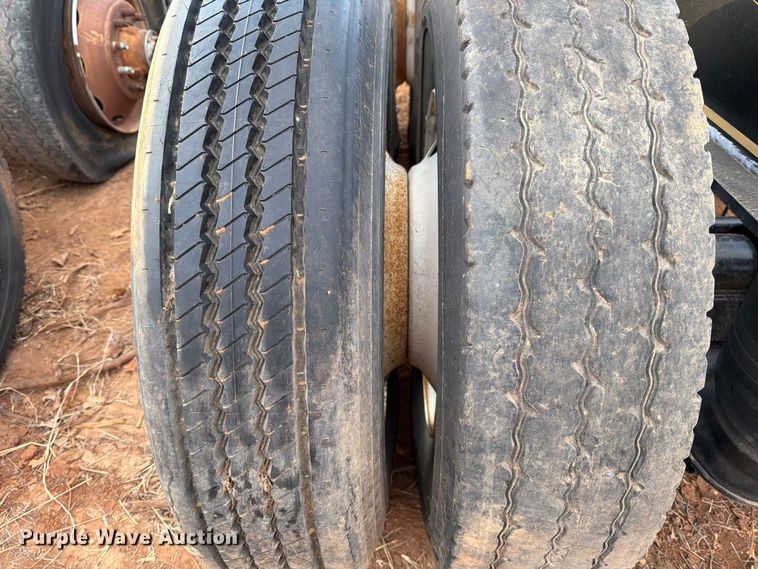 image for item EE1416 Siebert 30T2AJ jeep axle