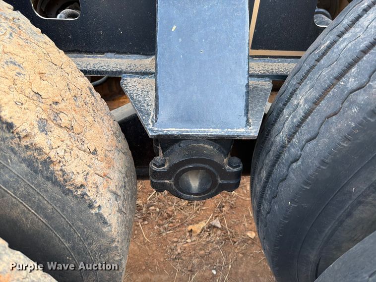 image for item EE1418 1983 Siebert 30T8WDDJ jeep axle