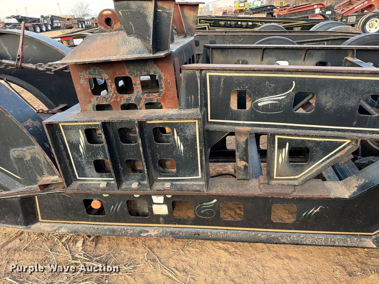 image for item EE1418 1983 Siebert 30T8WDDJ jeep axle