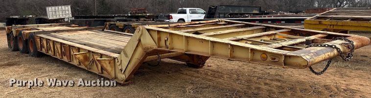 image for item EE1420 1974 Load King lowboy equipment trailer