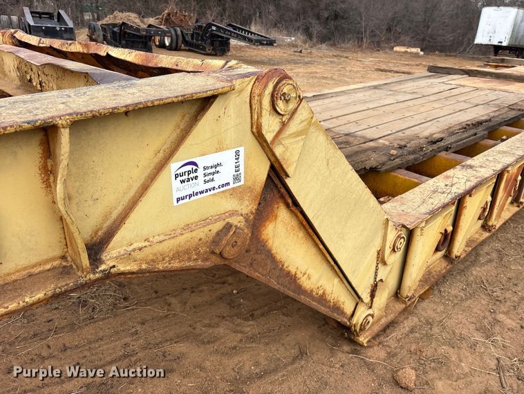 image for item EE1420 1974 Load King lowboy equipment trailer