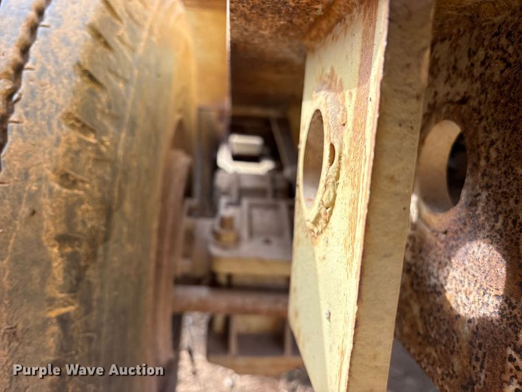 image for item EE1420 1974 Load King lowboy equipment trailer