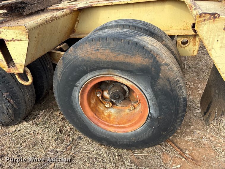 image for item EE1420 1974 Load King lowboy equipment trailer