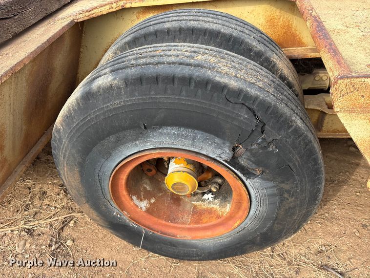 image for item EE1420 1974 Load King lowboy equipment trailer