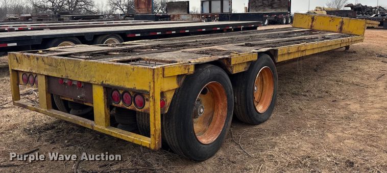 image for item EE1421 1979 Transcraft DTX-20-43 drop deck trailer