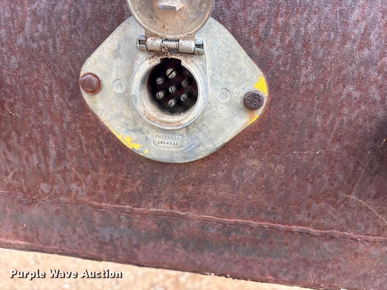 image for item EE1421 1979 Transcraft DTX-20-43 drop deck trailer