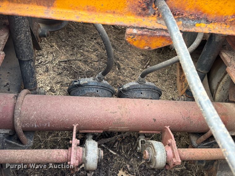 image for item EE1421 1979 Transcraft DTX-20-43 drop deck trailer