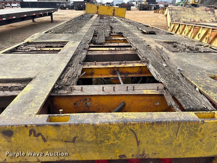 image for item EE1421 1979 Transcraft DTX-20-43 drop deck trailer