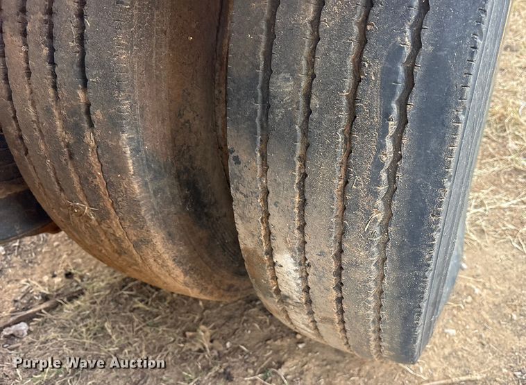 image for item EE1421 1979 Transcraft DTX-20-43 drop deck trailer