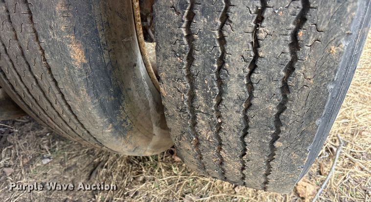 image for item EE1421 1979 Transcraft DTX-20-43 drop deck trailer