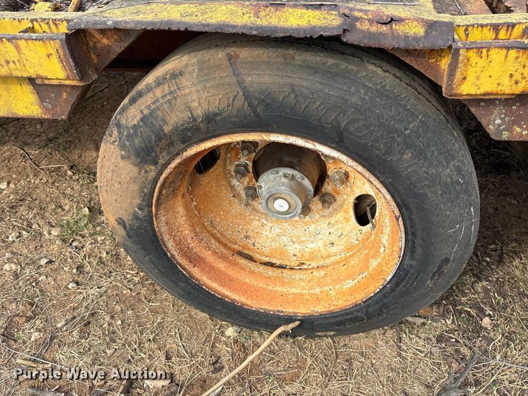 image for item EE1421 1979 Transcraft DTX-20-43 drop deck trailer