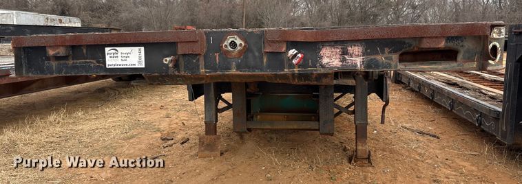 image for item EE1426 1976 Great Dane drop deck trailer