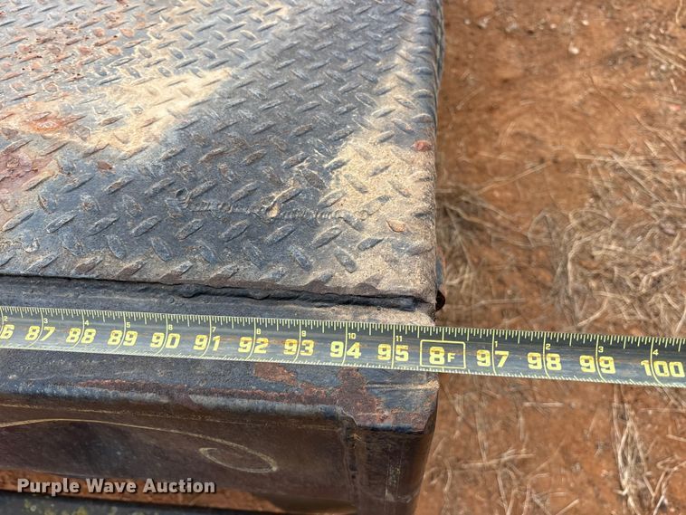 image for item EE1427 1981 Transcraft drop deck trailer