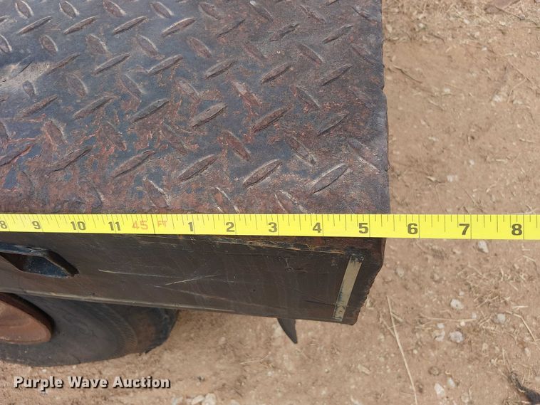 image for item EE1429 1976 Nabors drop deck trailer