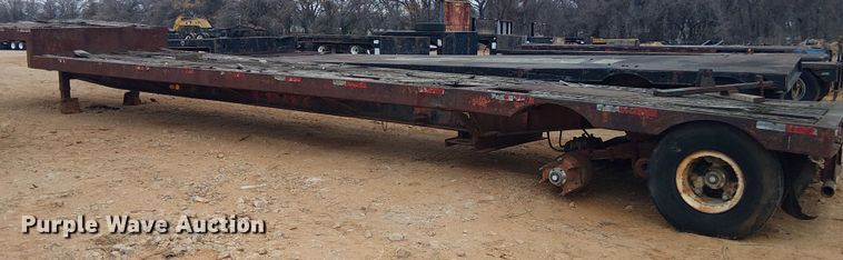 image for item EE1430 1975 Nabors drop deck trailer