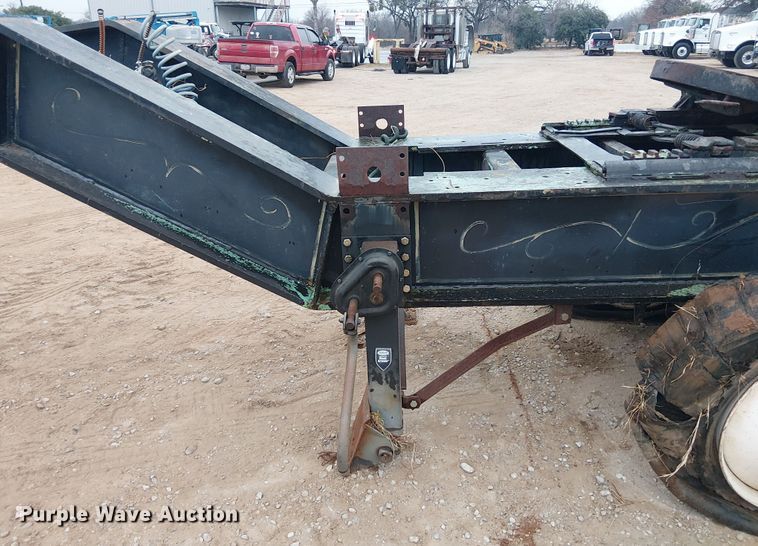 image for item EE1435 Loadcraft JT510JD jeep axle