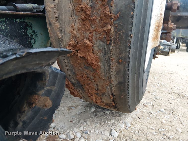 image for item EE1435 Loadcraft JT510JD jeep axle