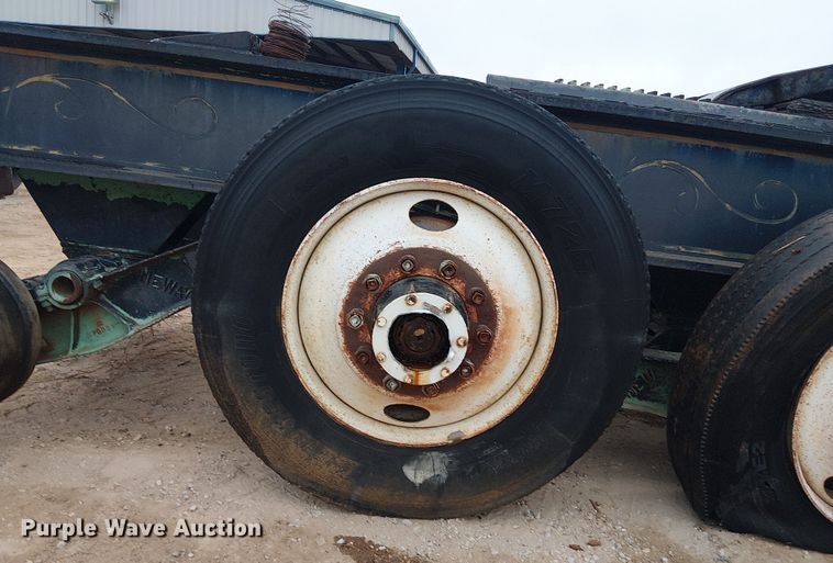 image for item EE1435 Loadcraft JT510JD jeep axle