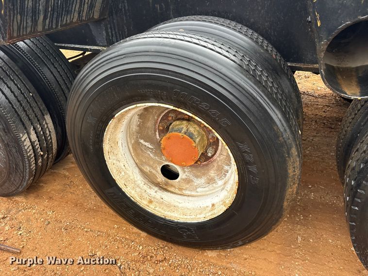 image for item EE1436 1964 Loadcraft M4-910-DDSLB lowboy equipment trailer