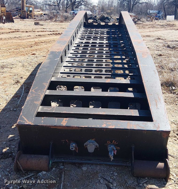 image for item EE1445 Sibert lowboy trailer tongue