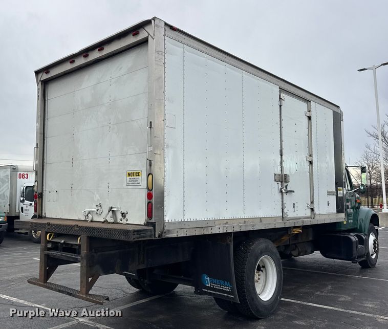 image for item EF2299 2002 International 4700 box truck