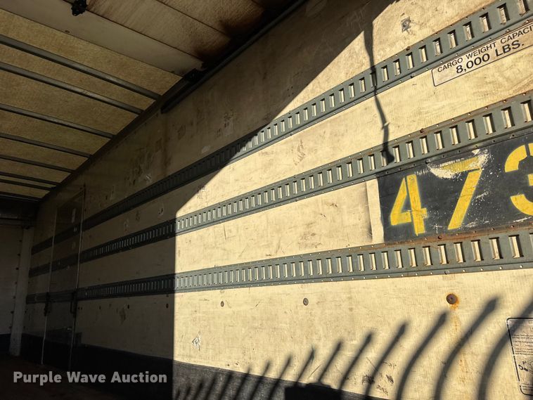 image for item EF2304 2006 International 4300 box truck