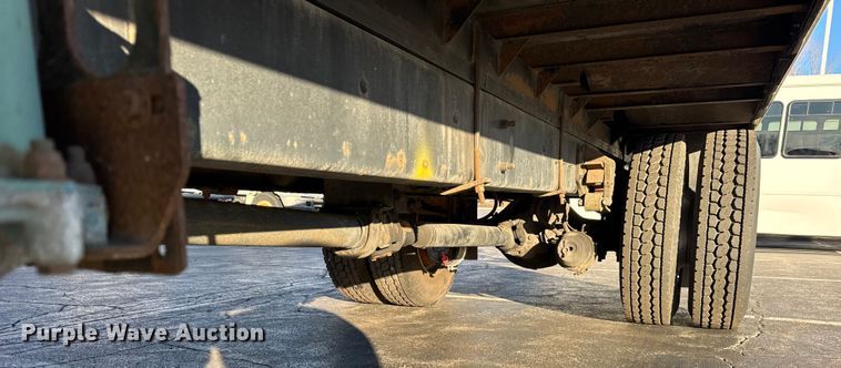 image for item EF2304 2006 International 4300 box truck