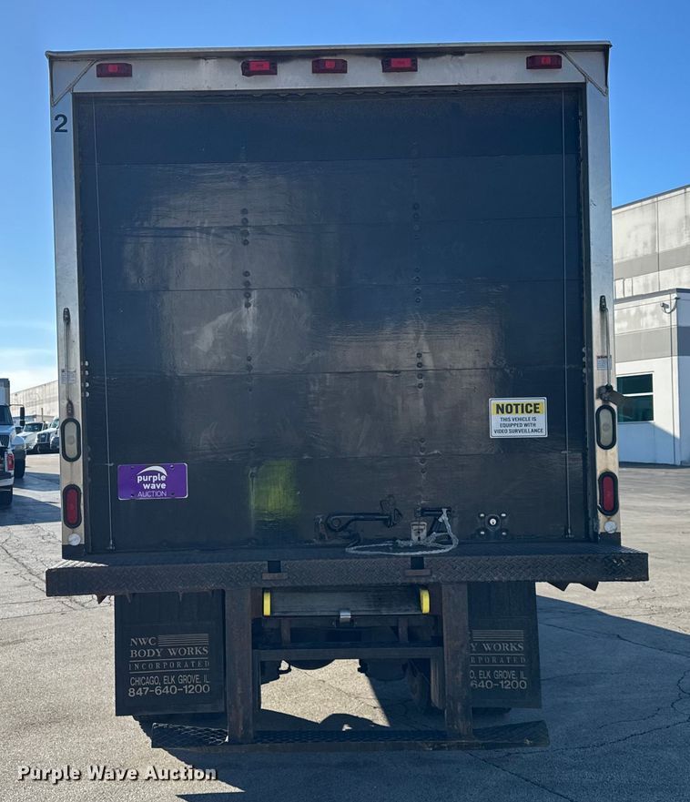 image for item EF2305 2006 International 4300 box truck