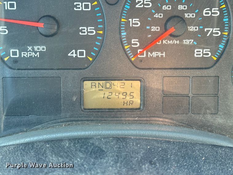 image for item EF2305 2006 International 4300 box truck