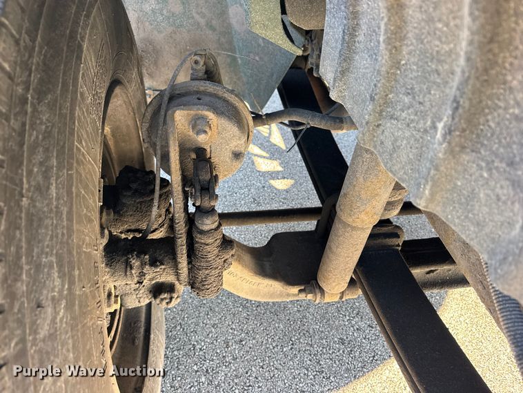 image for item EF2305 2006 International 4300 box truck