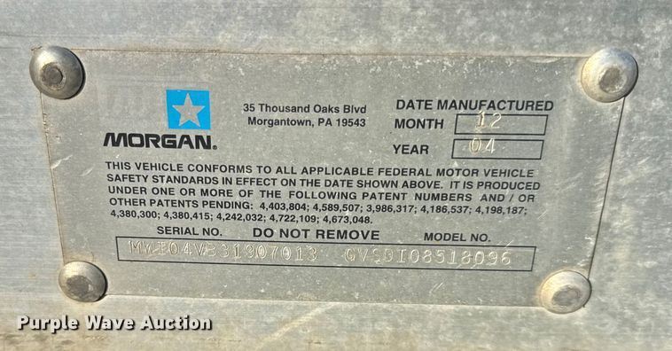 image for item EF2310 2005 International 4300 box truck