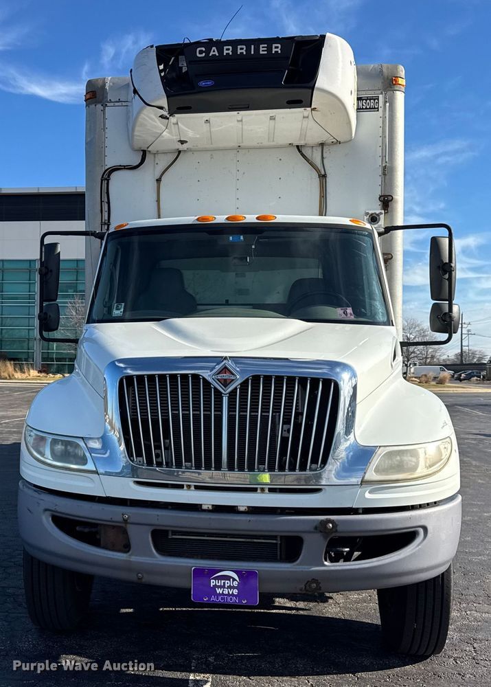 image for item EF2315 2010 International 4300 refrigerated truck