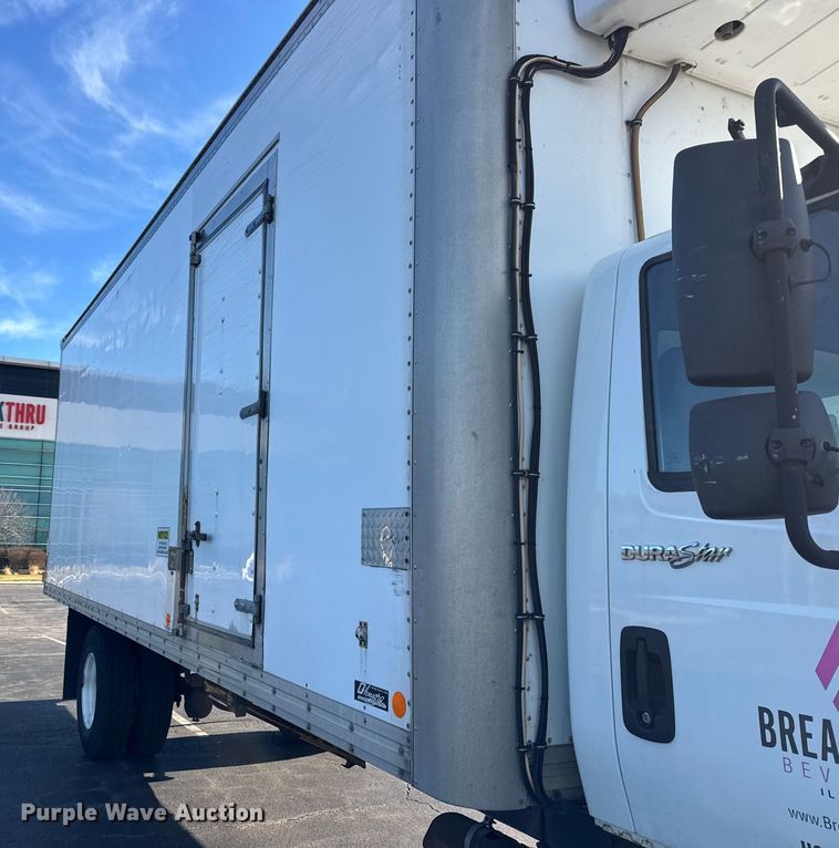 image for item EF2315 2010 International 4300 refrigerated truck